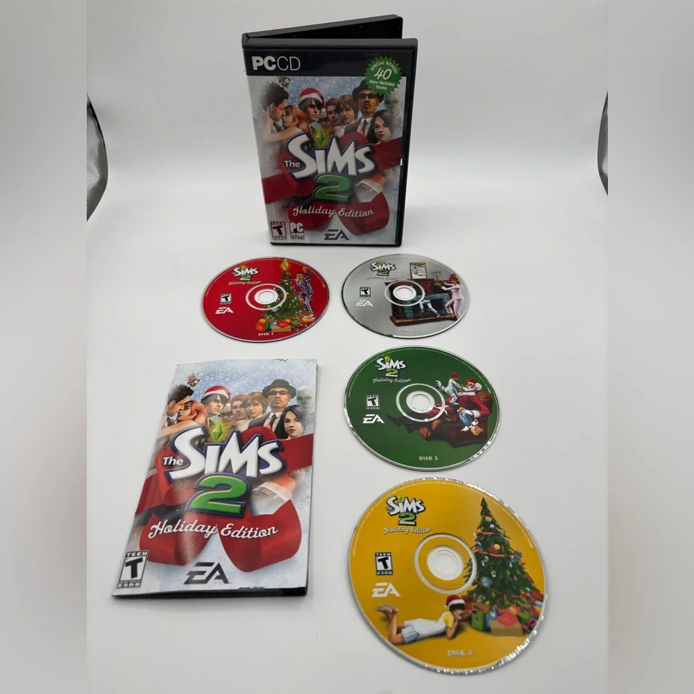 EA The Sims 2 Holiday Edition PC Game all 5 games in case